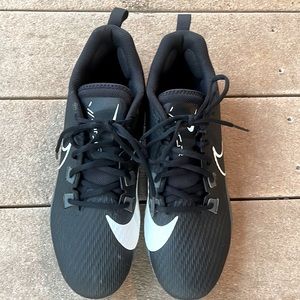 Mens 10.5 Nike Football Cleats